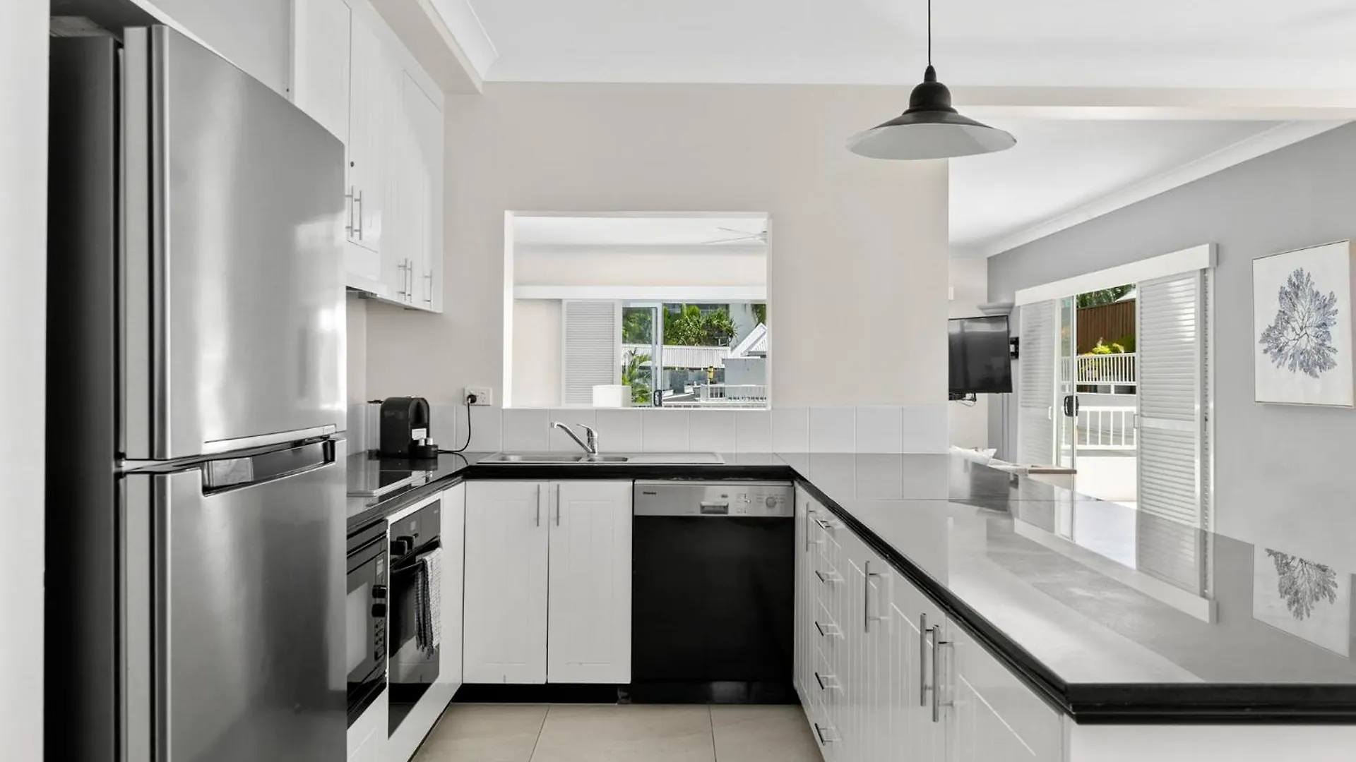 Alamanda Palm Cove By Belle Escapes