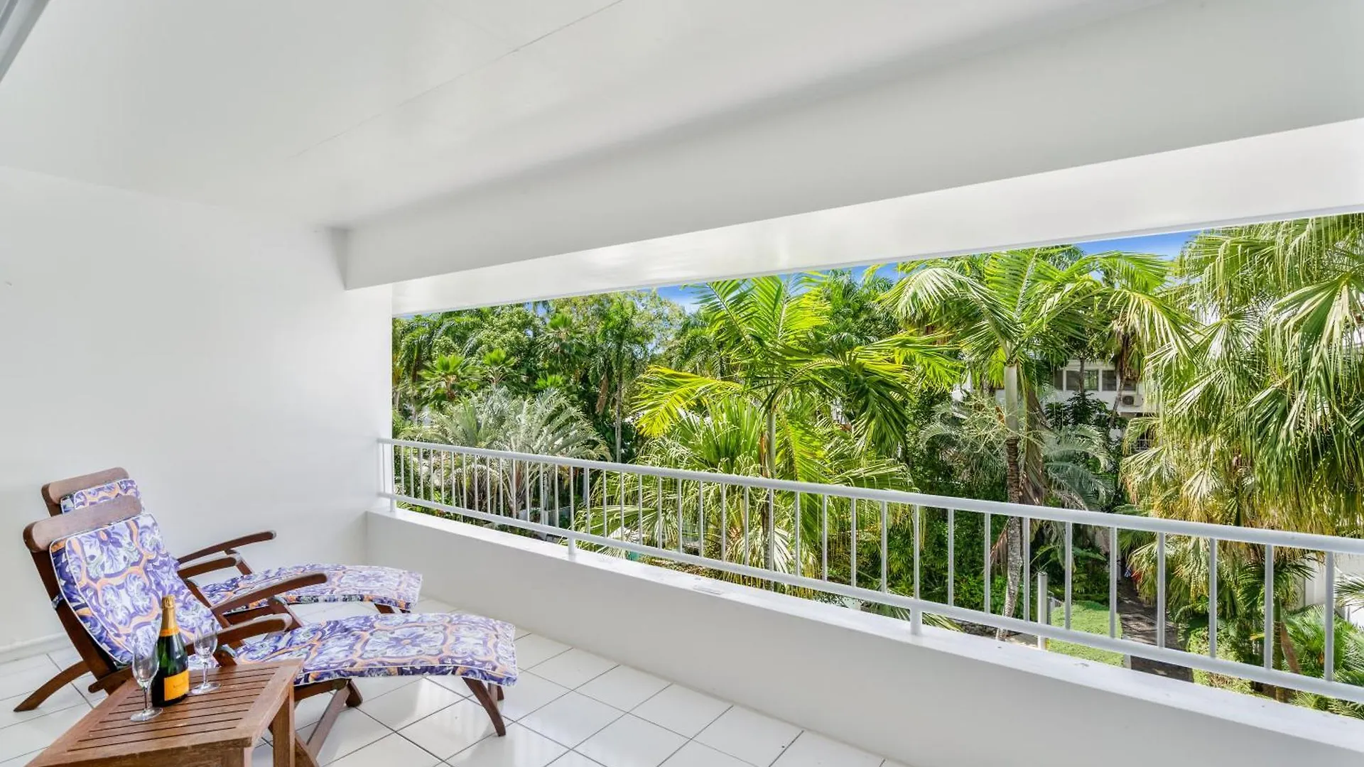 Alamanda Palm Cove By Belle Escapes 0*,  Australia