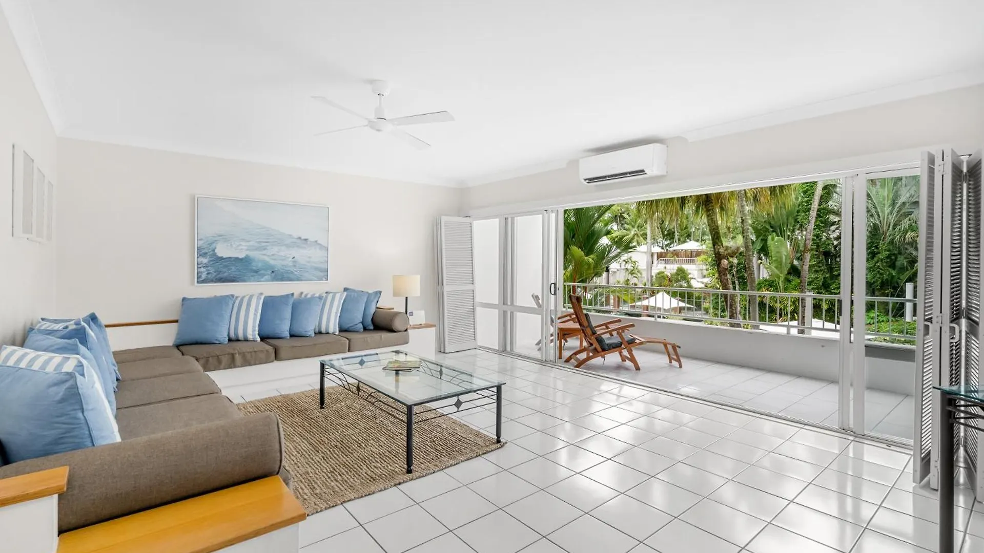 Apartment Alamanda Palm Cove By Belle Escapes