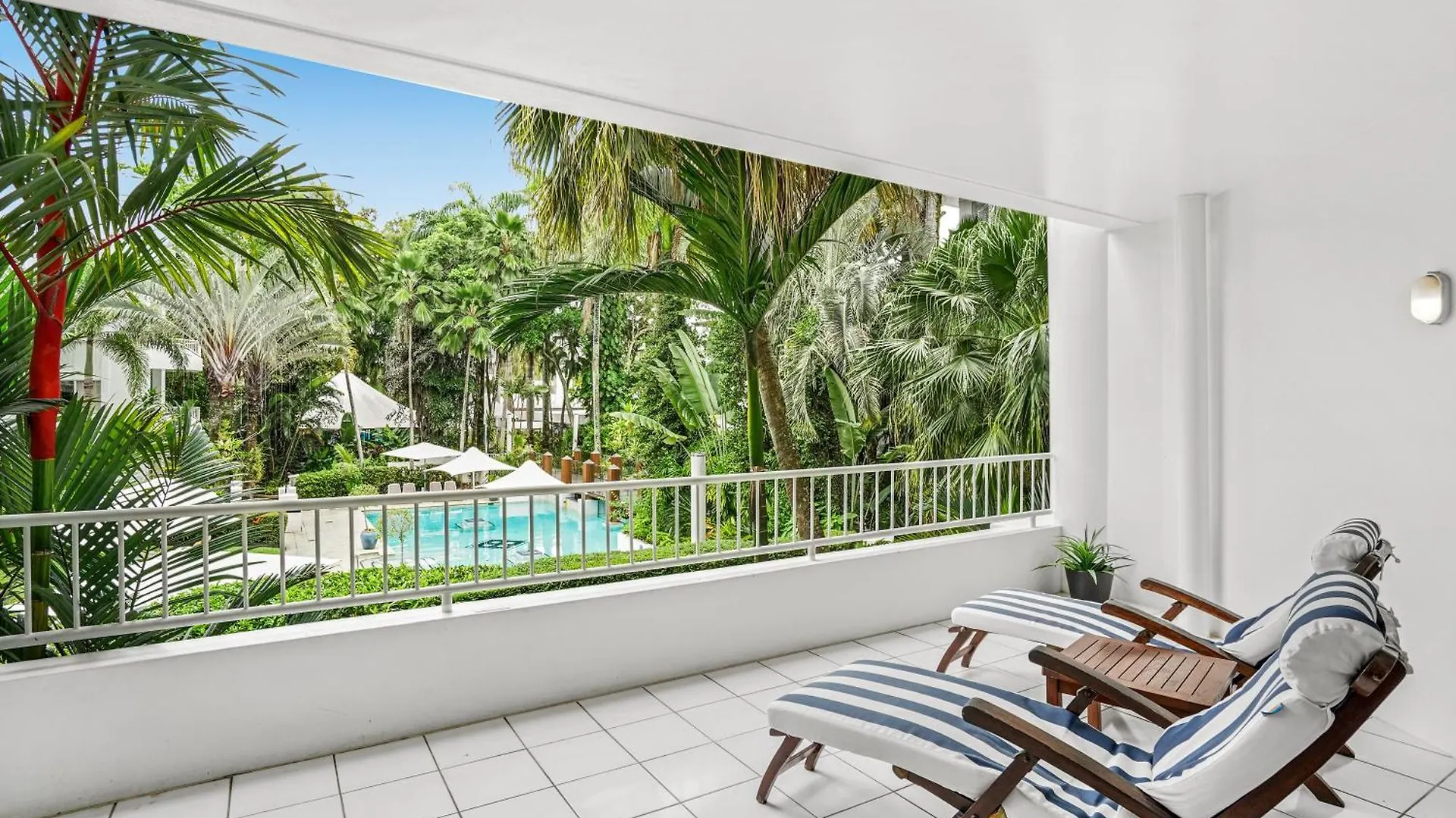 Alamanda Palm Cove By Belle Escapes 0*,  Australia