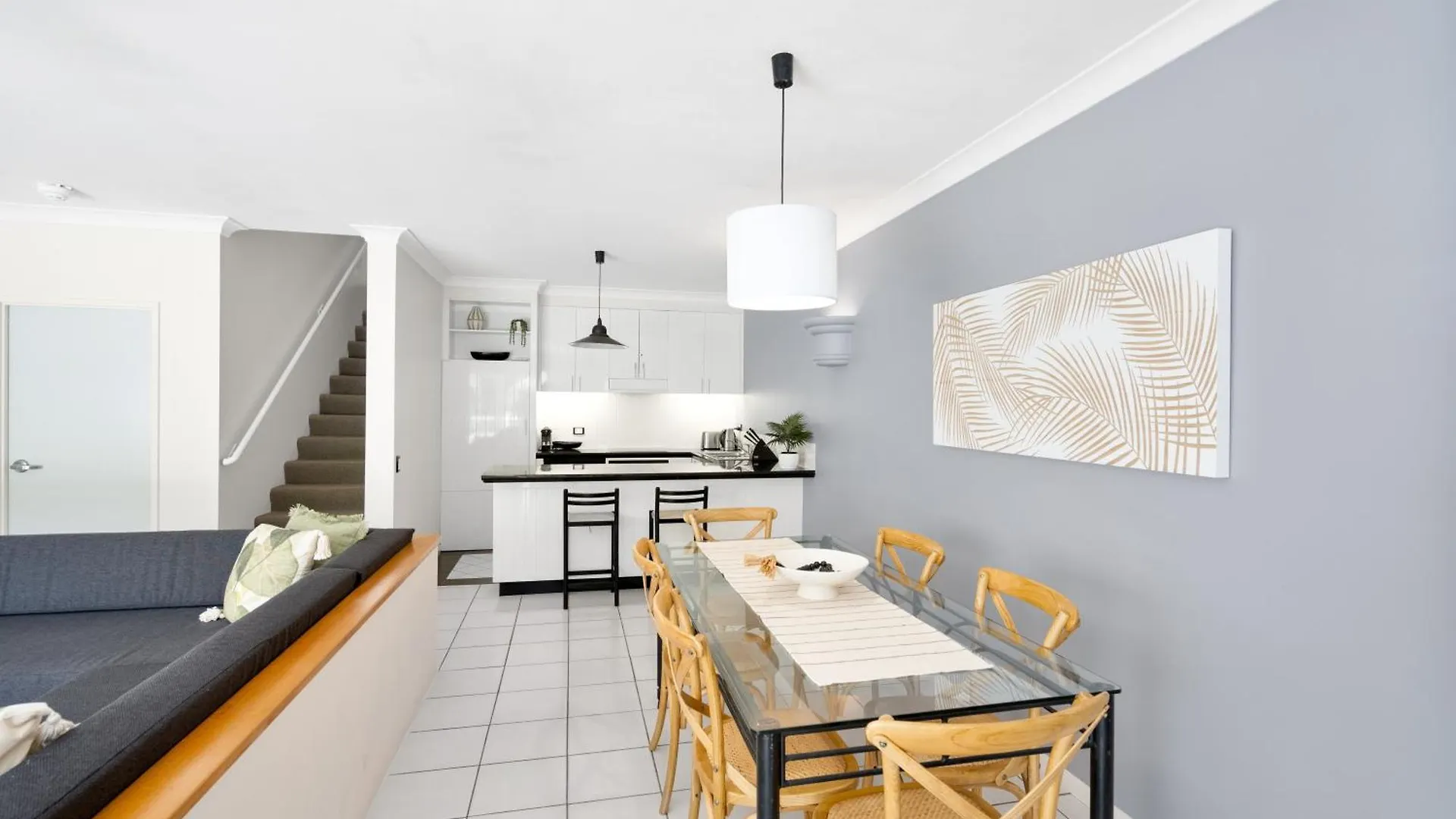 Apartment Alamanda Palm Cove By Belle Escapes Australia