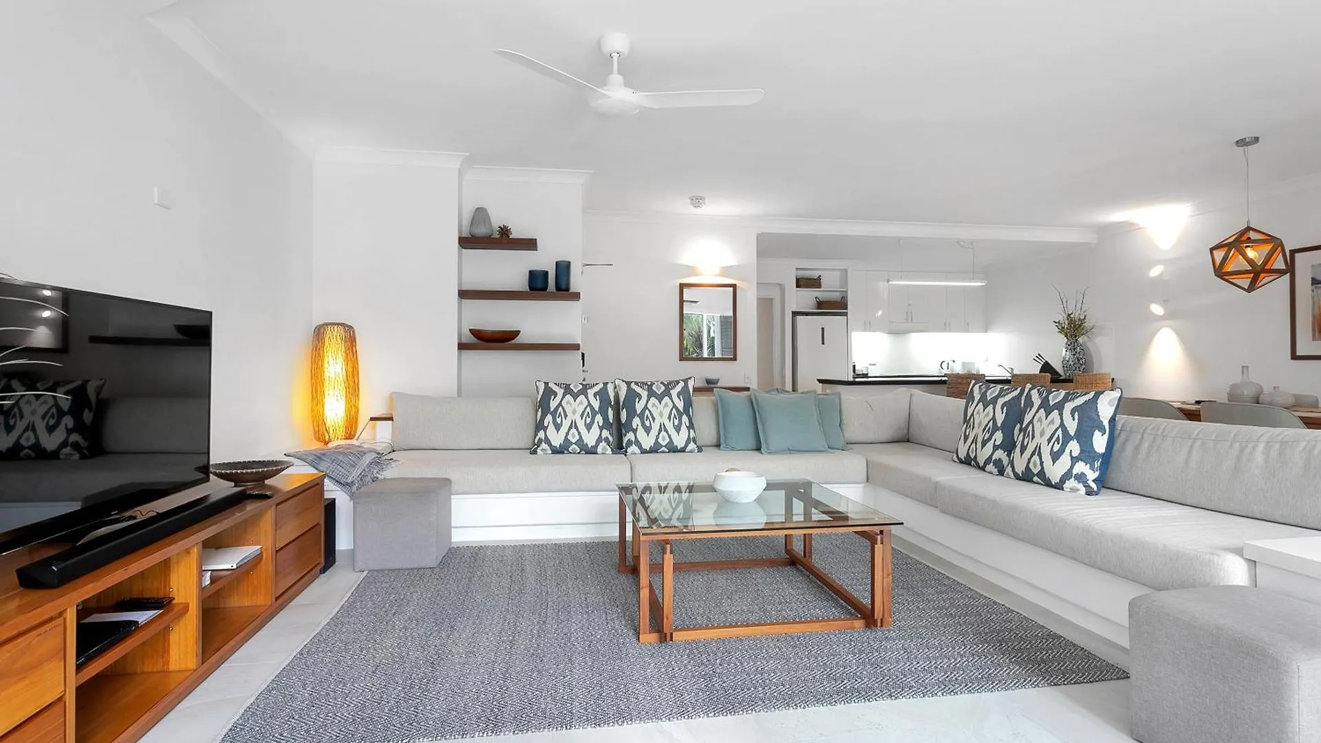 Alamanda Palm Cove By Belle Escapes Apartment