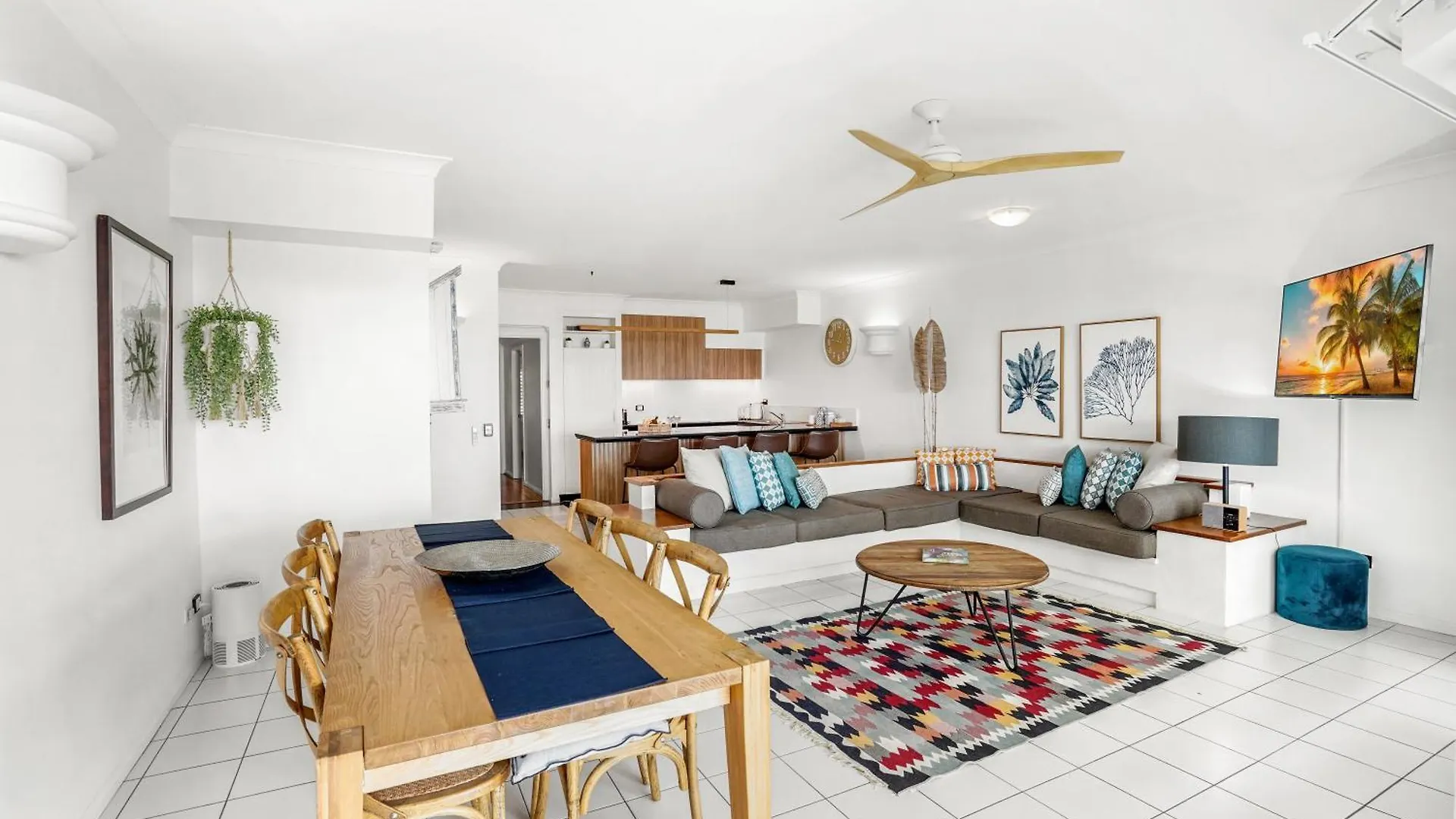 Apartment Alamanda Palm Cove By Belle Escapes